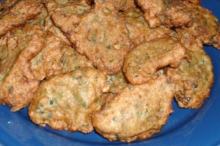 Philippines food: Ukoy or Shrimp fritters