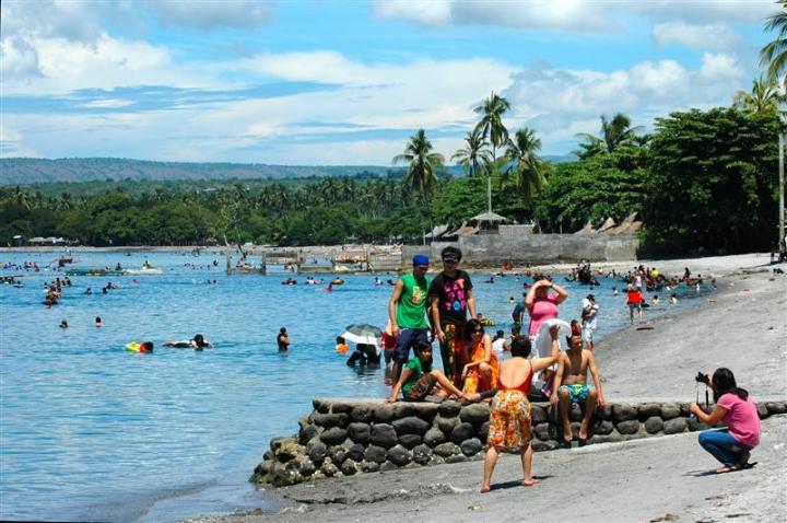 Mindanao, Sarangani Bay, tropicana beach resort, family fun