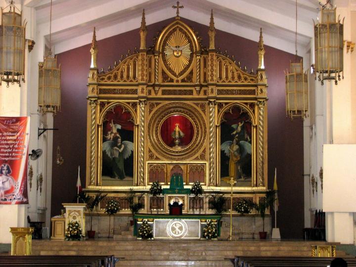 Altar of the Sto. Niño Church, Tacloban City, Leyte, Philippines 