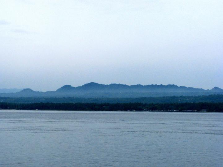 Fuzzy view of Samal Island