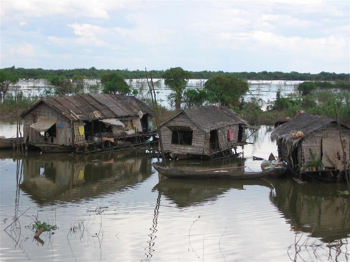 Homes on Lake Tonle Sap
