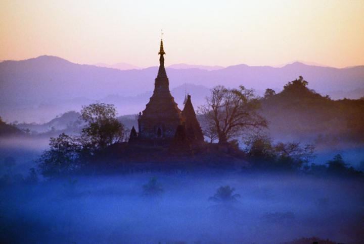 A Mrauk U morning