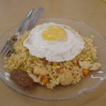 Tom yam fried rice with egg