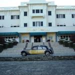 Front entrance to the Dalat Palace with 1953 Citroen.