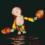 Puppet Chu Teu splashing