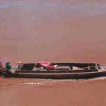Fishing boat on the Tonlé Sap River